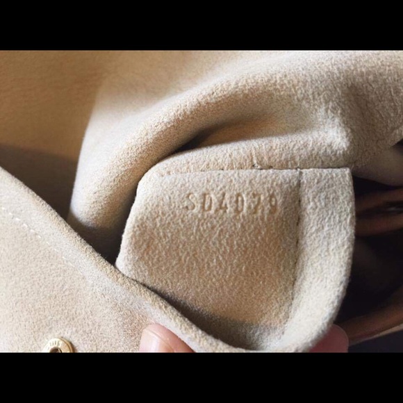 Authentic Louis Vuitton Galliera PM Damien Azures - Picture 8 of 8